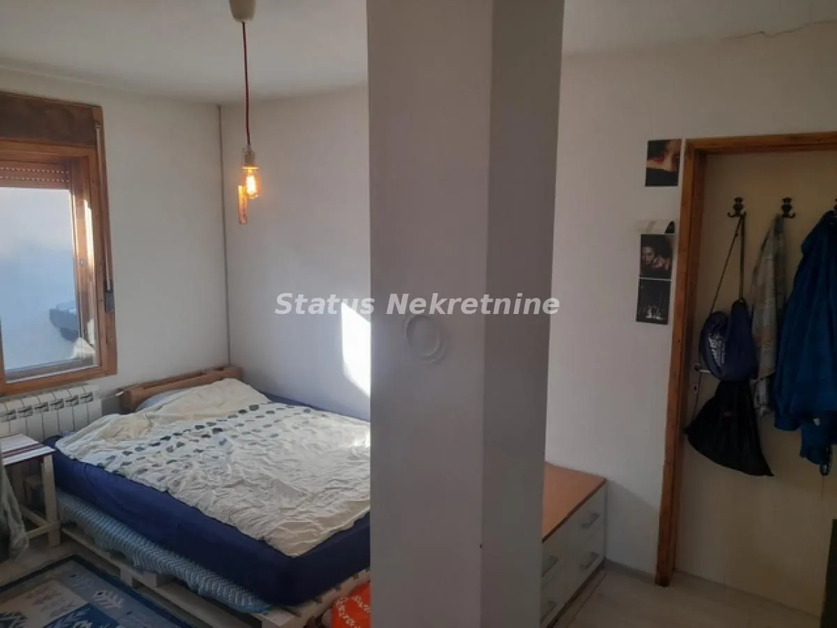 Prodaja, kuća, 157m², Futog, Novi Sad Sve Podlokacije