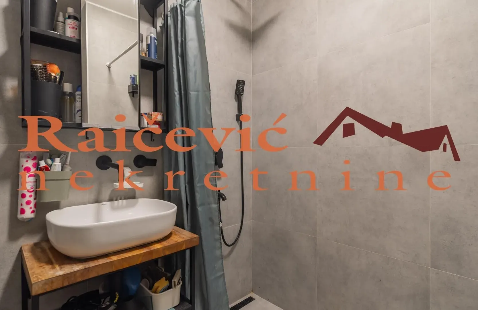 Prodaja, trosoban stan, 71m², Brace Jerković, Voždovac Sve Podlokacije