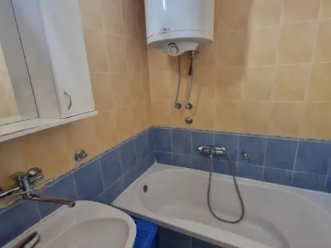 Izdavanje, dvosoban stan, 61m², Novi Beograd Blok 45, Novi Beograd Sve Podlokacije - image 12