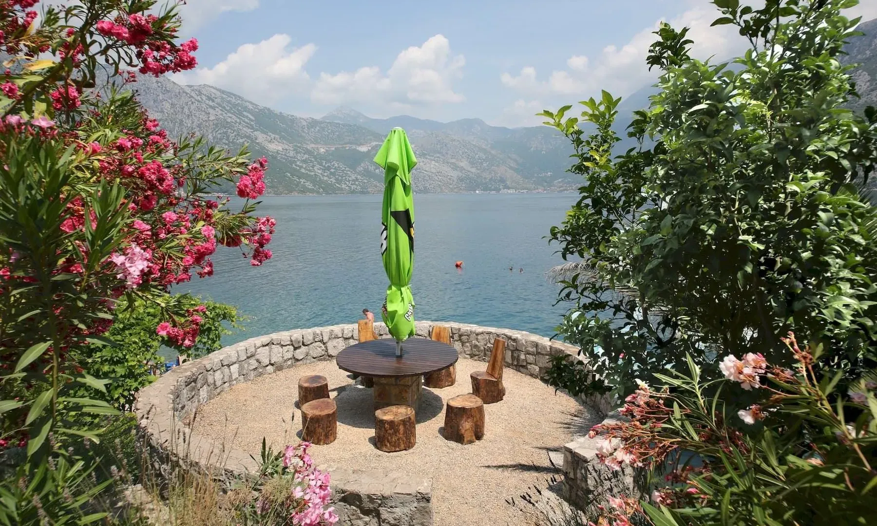 Sale, house, 235m², Kostanjica, Kotor