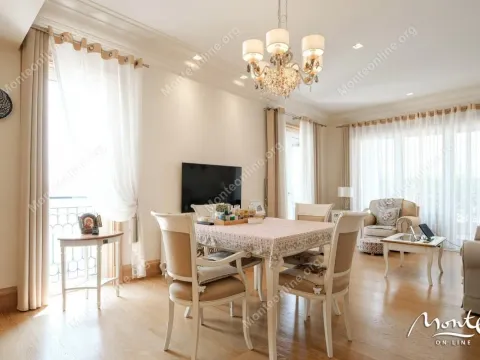 Prodaja, dvosoban stan, 136m², Porto Montenegro, Tivat - image 4