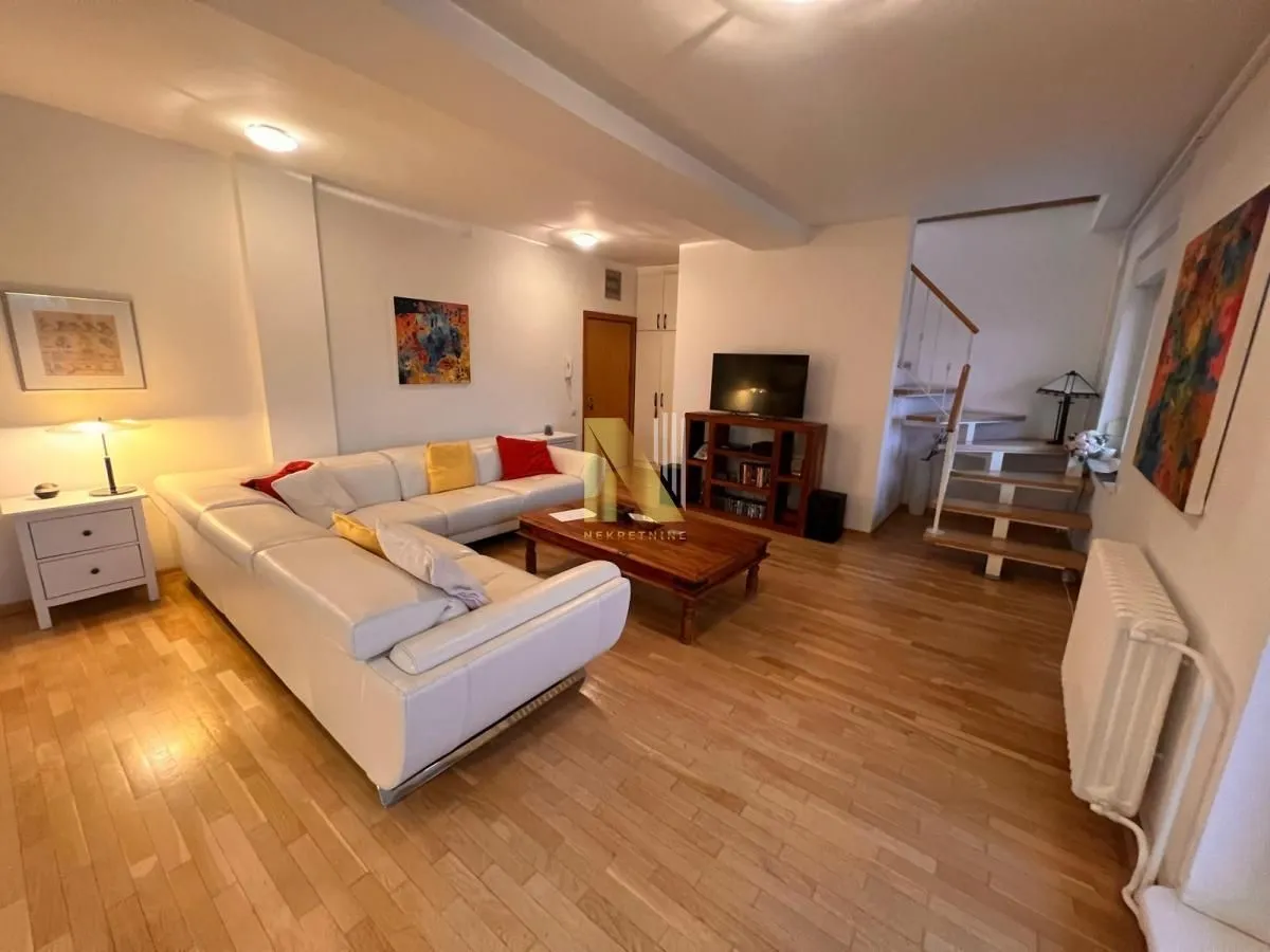 Prodaja, dvosoban stan, 89m², Stari grad, Novi Sad