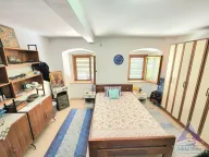 Prodaja, četvorosoban stan, 115m², Škaljari, Kotor - image 9