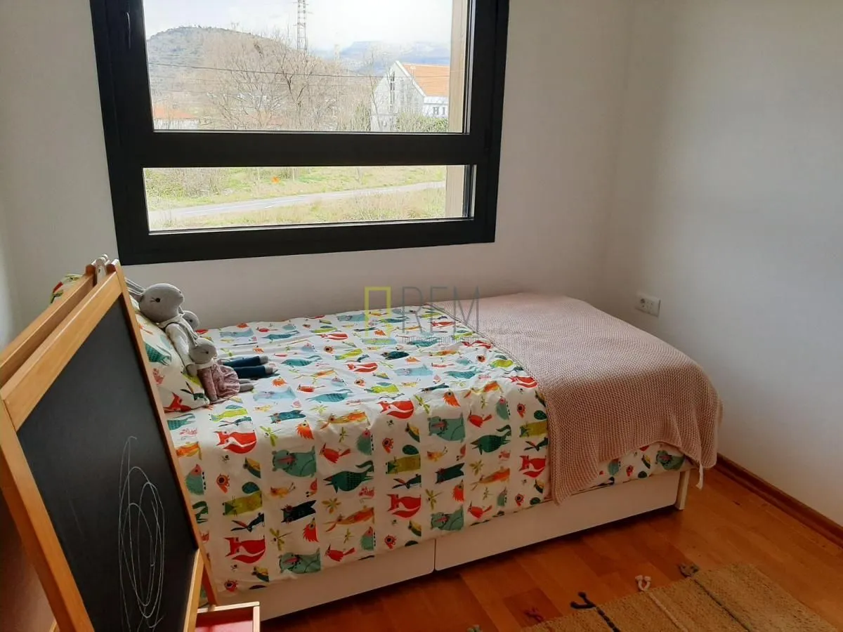 Prodaja, trosoban stan, 106m², Zagorič, Podgorica