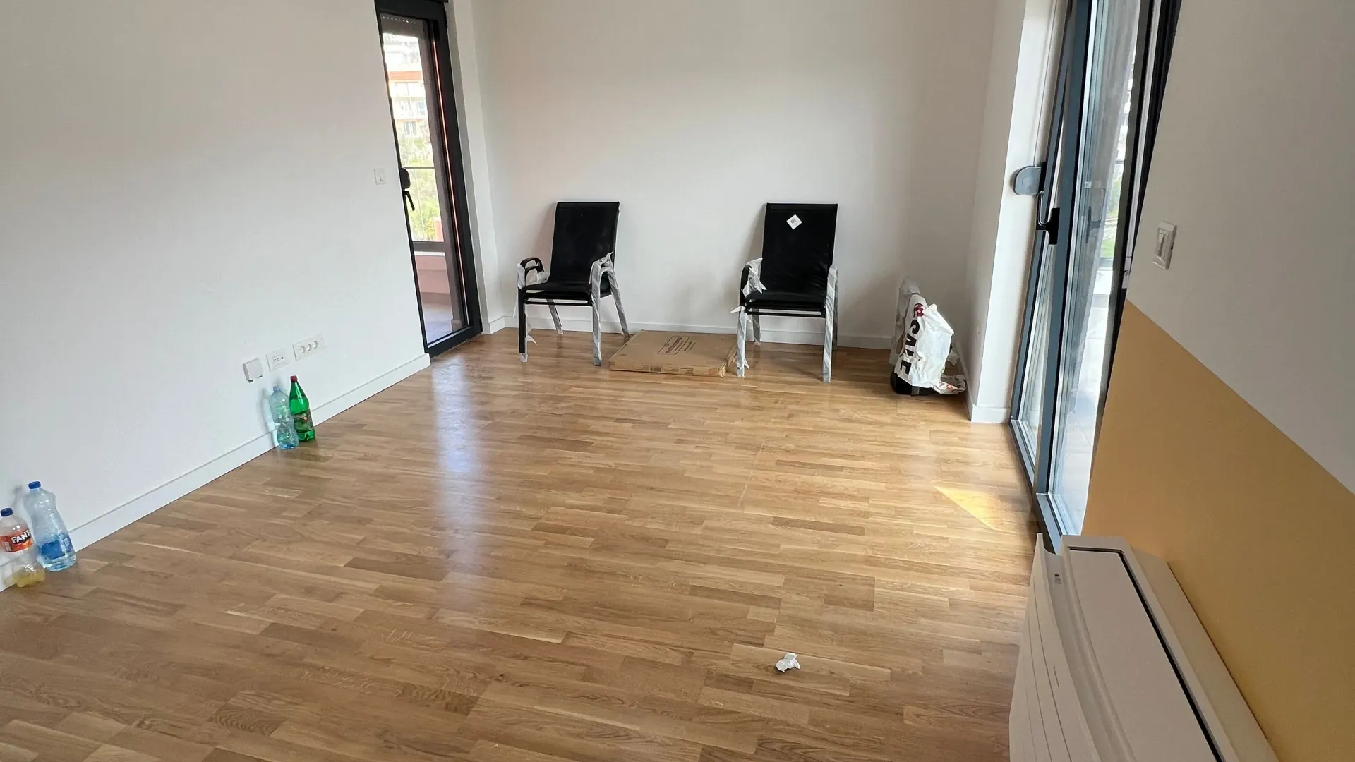 Izdavanje, dvosoban stan, 70m², Šušanj, Bar