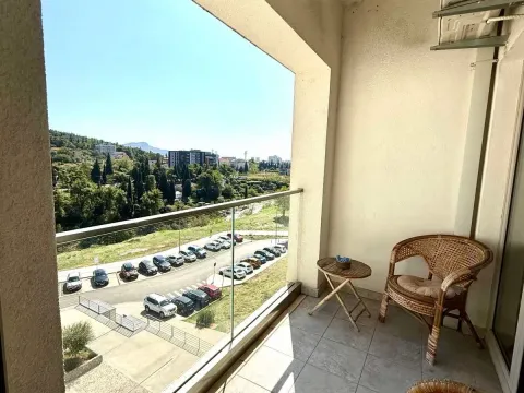 Rent, one bedroom apartment, 48m², Preko Morače, Podgorica - image 9