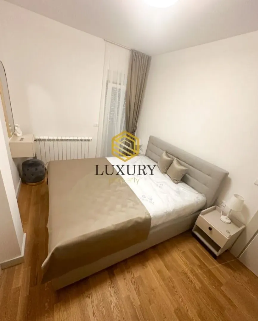 Prodaja, jednosoban stan, 54m², Centar, Kolašin