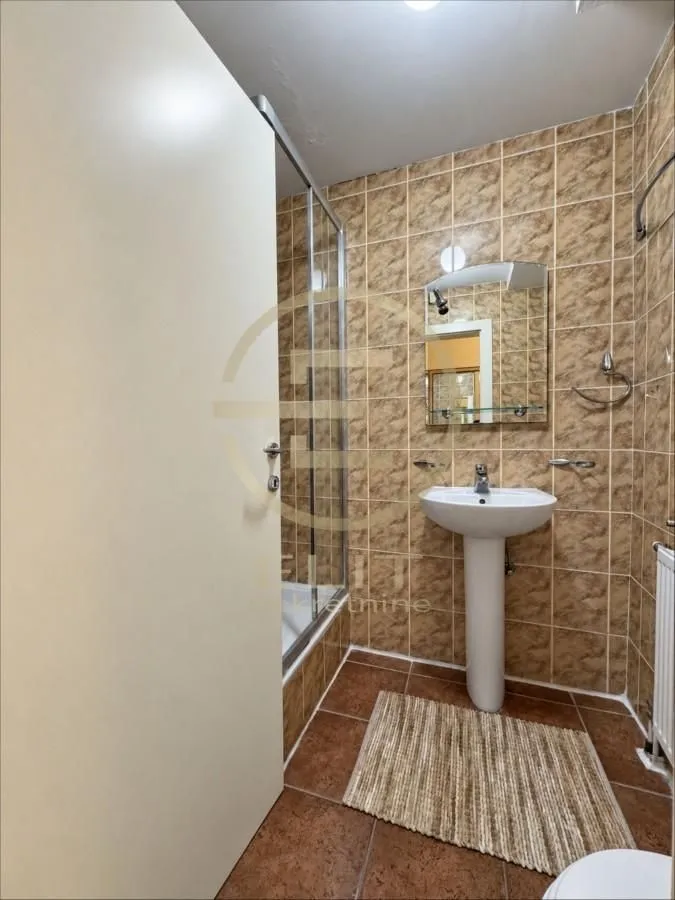 Izdavanje, stan, 30m², Grbavica, Novi Sad Sve Podlokacije
