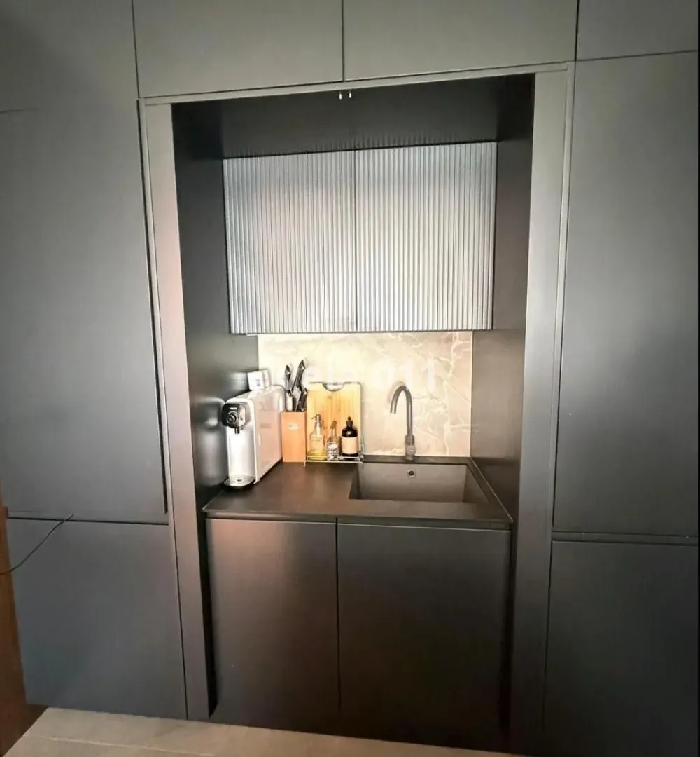 Prodaja, četvorosoban stan, 100m², Novi Beograd Blok 63, Novi Beograd Sve Podlokacije