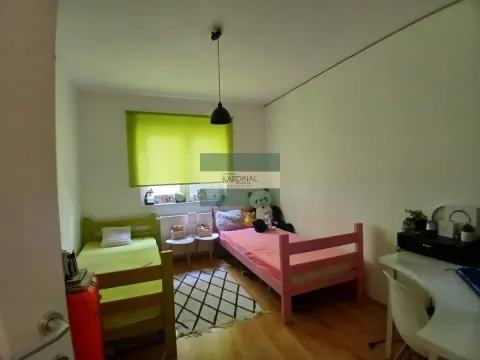Prodaja, trosoban stan, 79m², Centar, Jagodina - image 16