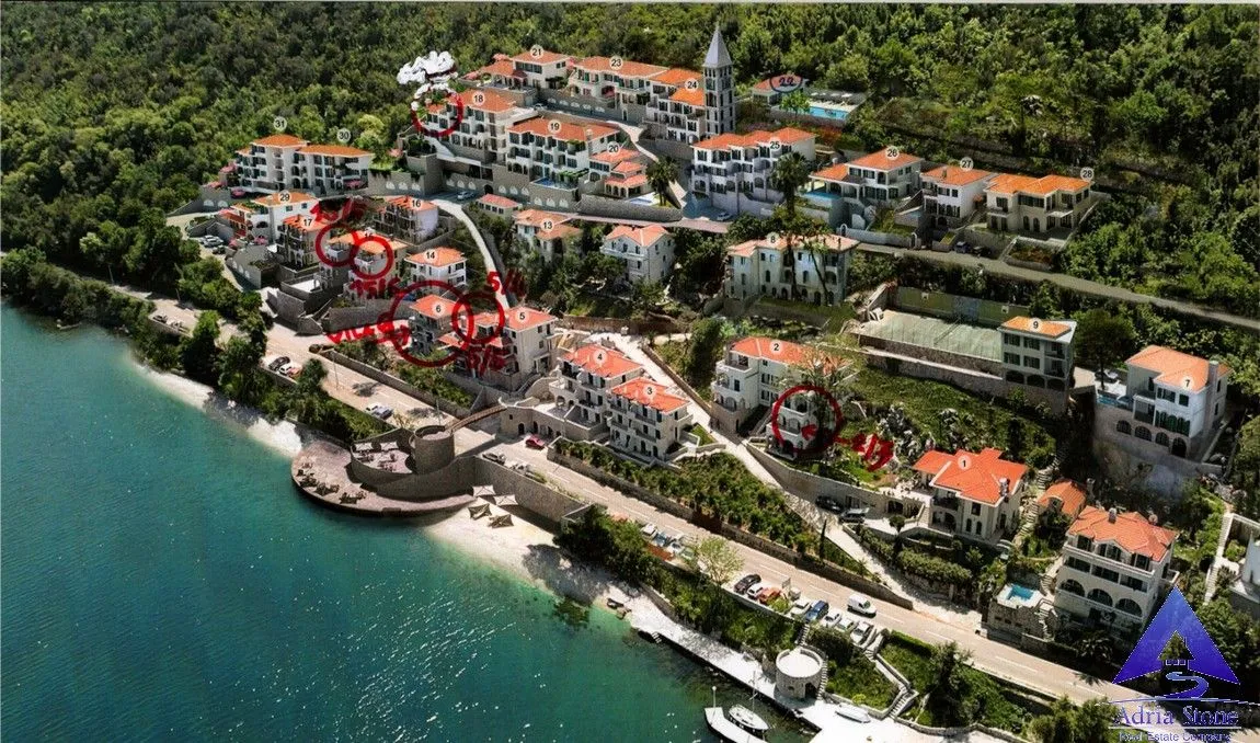 Prodaja, dvosoban stan, 84m², Kostanjica, Kotor