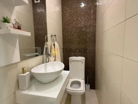 Sale, apartment, 146m², Rotkvarija, Novi Sad Sve Podlokacije - image 21