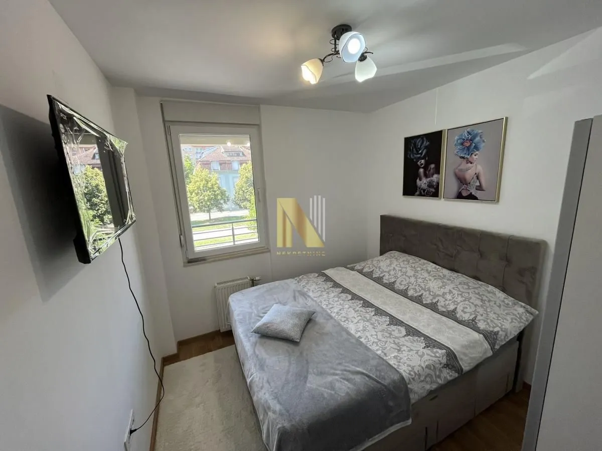 Izdavanje, dvosoban stan, 43m², Sajmište, Novi Sad