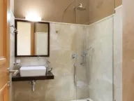  House for Short Term Rental, 300m2, Blizikuće, Budva