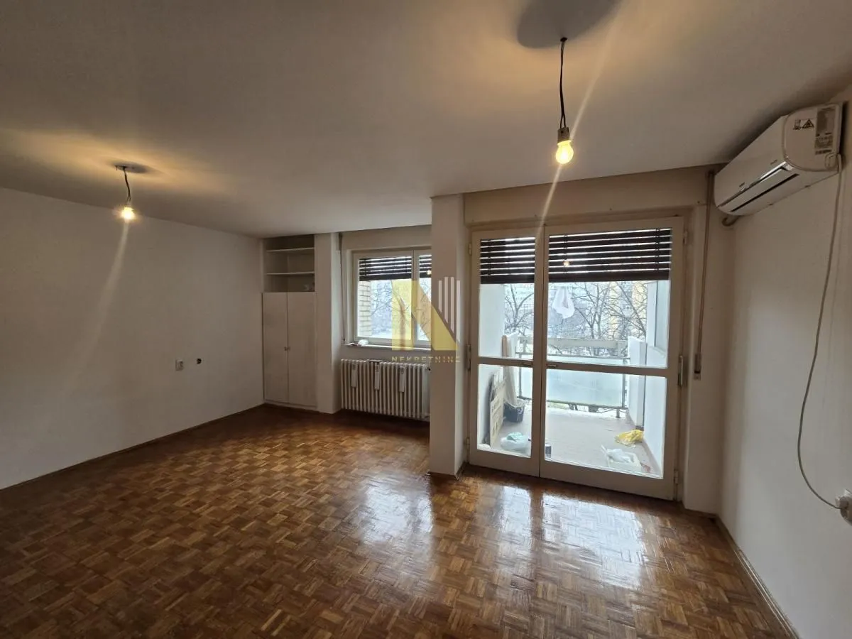 Rent, two bedroom apartment, 59m², Grbavica, Novi Sad Sve Podlokacije