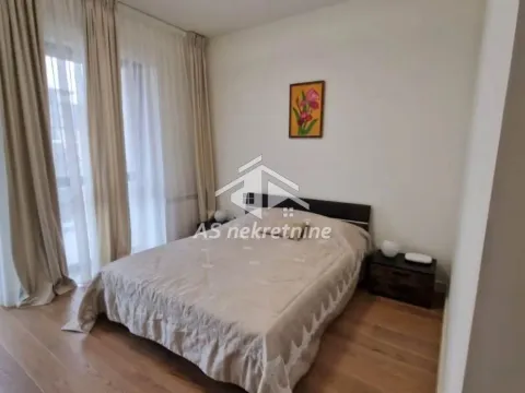 Izdavanje, četvorosoban stan, 112m², Savski Venac, Beograd - image 7