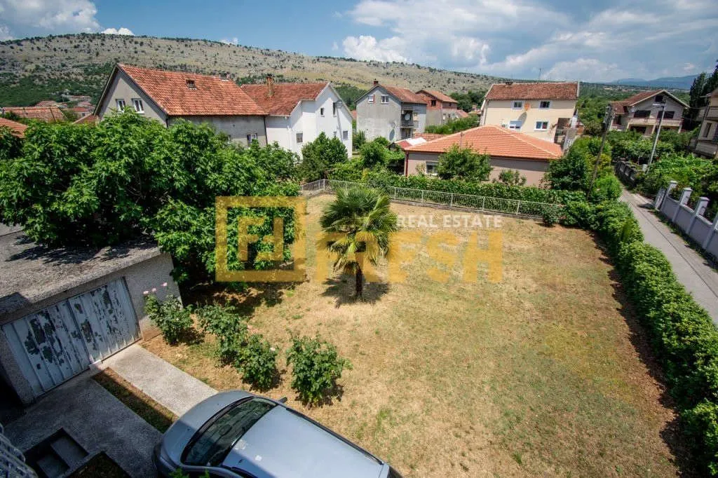 Sale, house, 214m², Tološi, Podgorica