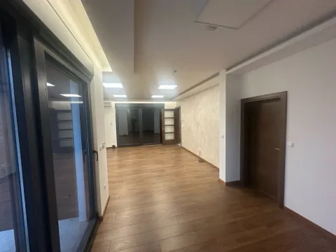 Rent, house, 160m², Dalmatinska ulica, Podgorica - image 16