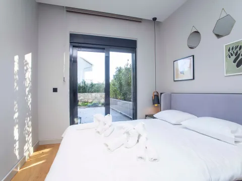 Prodaja, jednosoban stan, 125m², Donja Lastva, Tivat - image 14