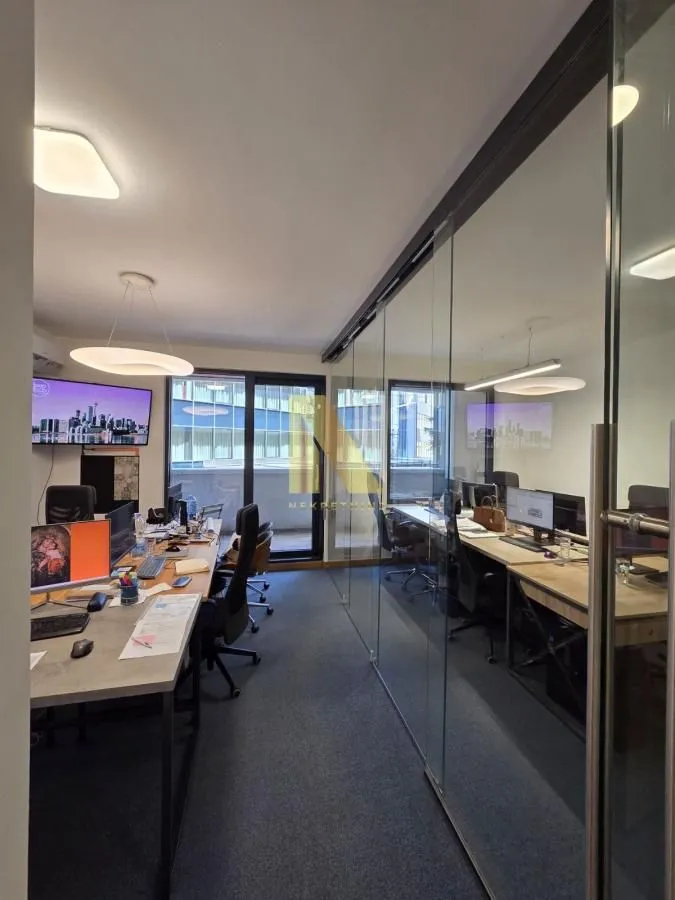 Rent, office space, 80m², Centar, Novi Sad