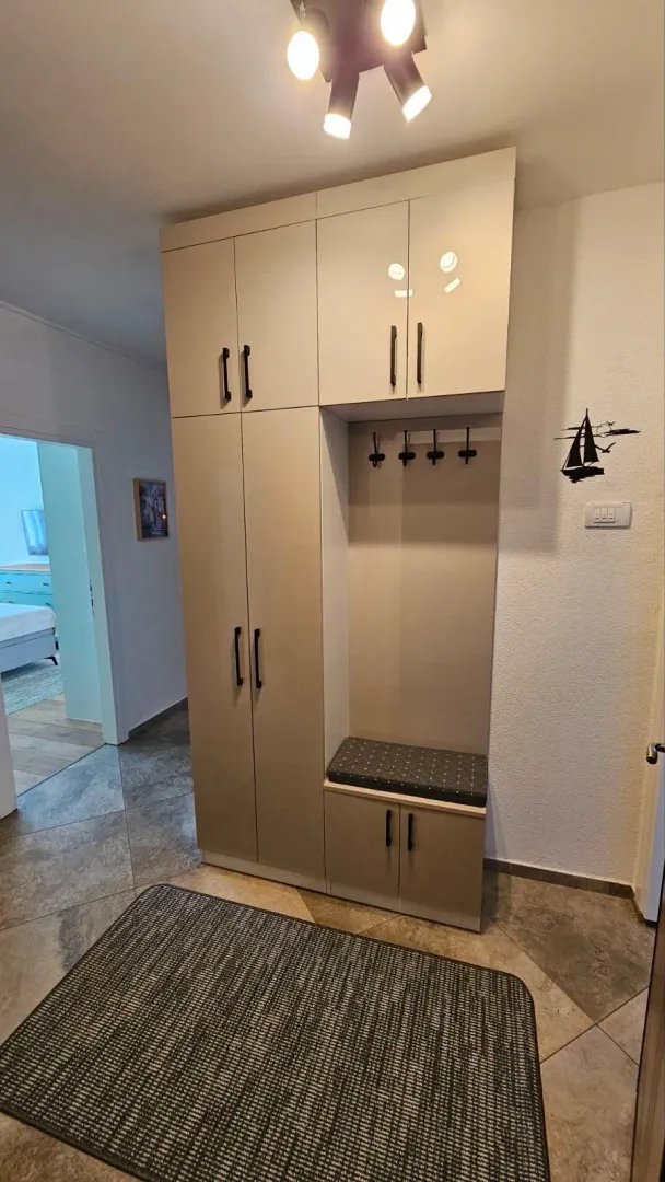 Rent, two bedroom apartment, 52m², Centar, Tivat