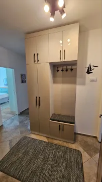 Rent, two bedroom apartment, 52m², Centar, Tivat - image 8