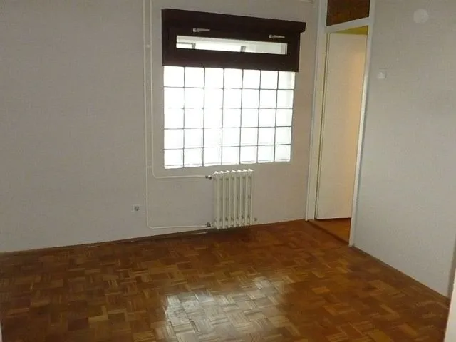 Sale, three bedroom apartment, 92m², Cvetkova Pijaca, Zvezdara Sve Podlokacije