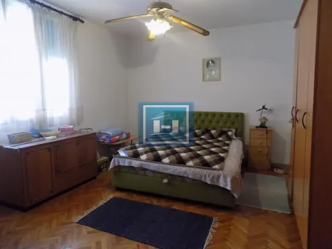 Prodaja, kuća, 216m², Gloždak, Paraćin - image 28