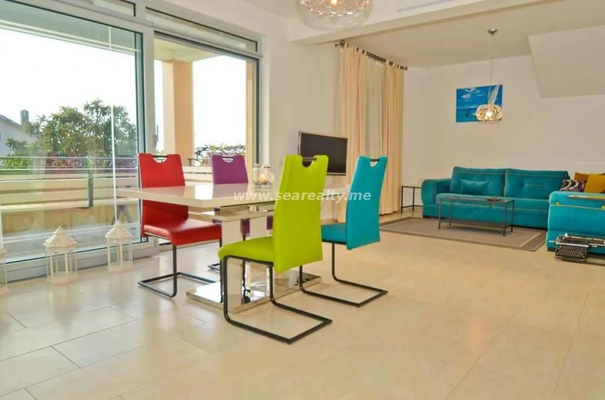 Prodaja, kuća, 105m², Tivat, Crna Gora