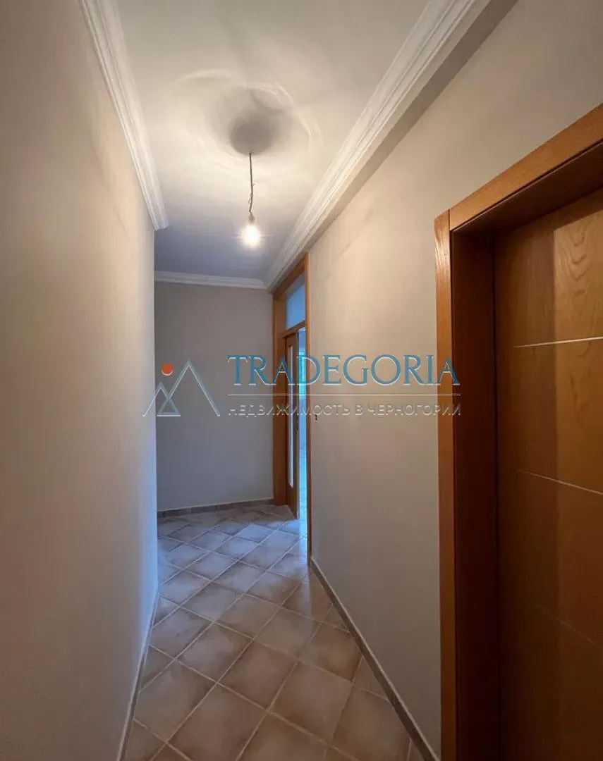Prodaja, dvosoban stan, 79m², Lastva Grbaljska, Kotor