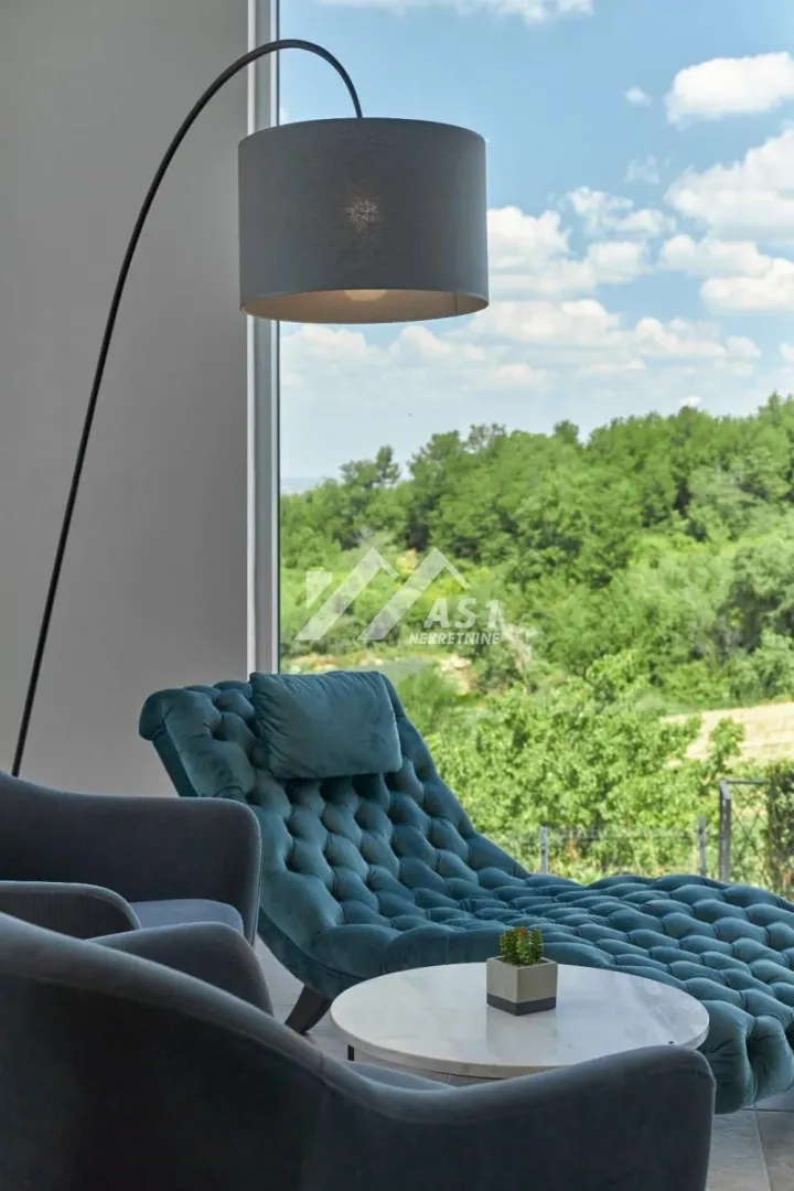 Rent, house, 350m², Sremski Karlovci, Novi Sad
