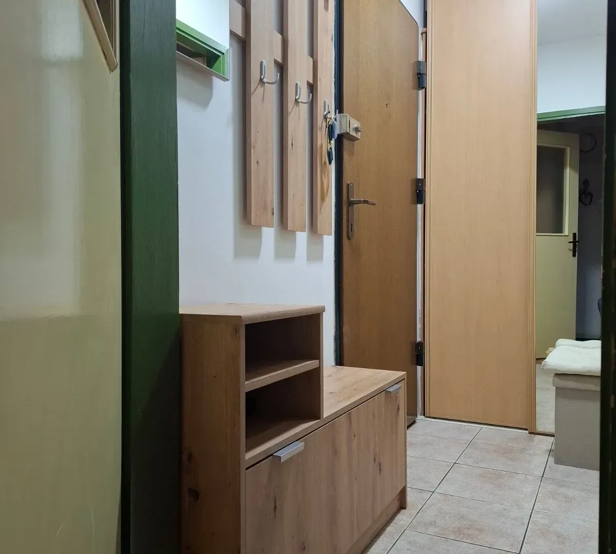 Rent, one bedroom apartment, 35m², Lazi, Budva