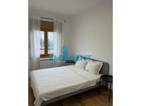Rent, apartment, 43m², Južni Bulevar, Vračar Sve Podlokacije - image 5