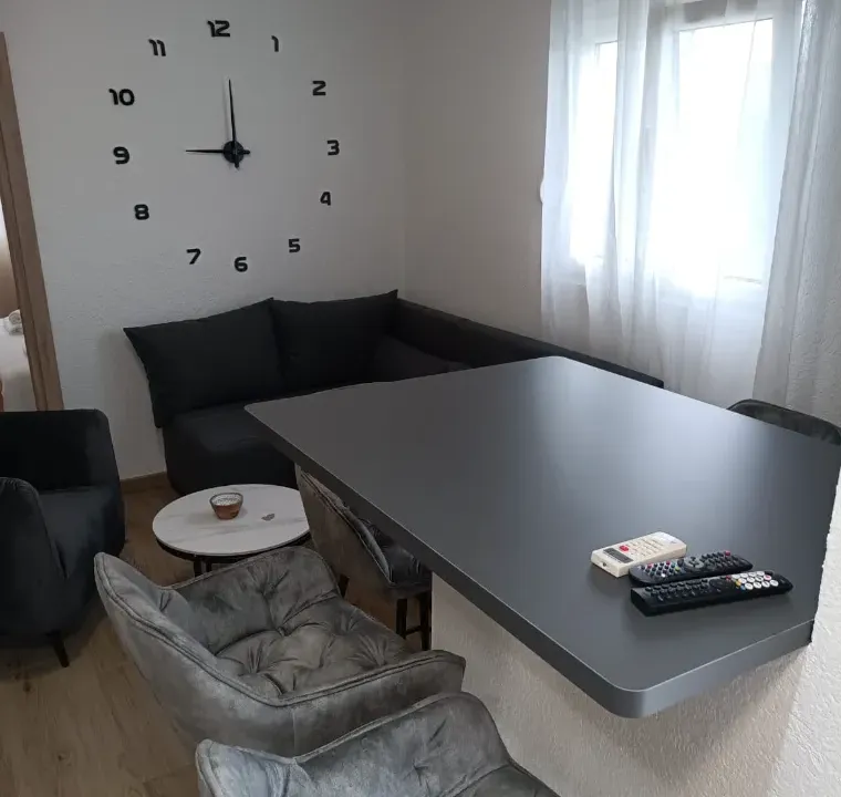 Rent, two bedroom apartment, 52m², Solila, Tivat