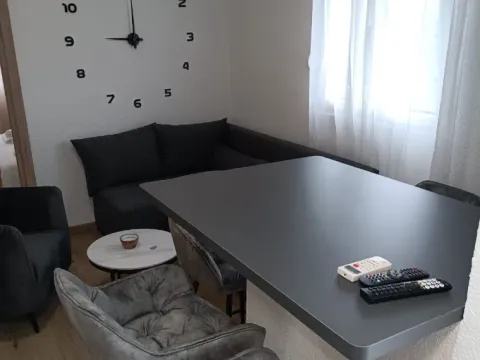 Rent, two bedroom apartment, 52m², Solila, Tivat - image 1