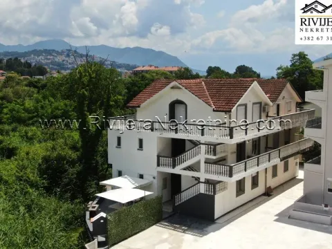 Sale, house, 181m², Igalo, Herceg Novi - image 2