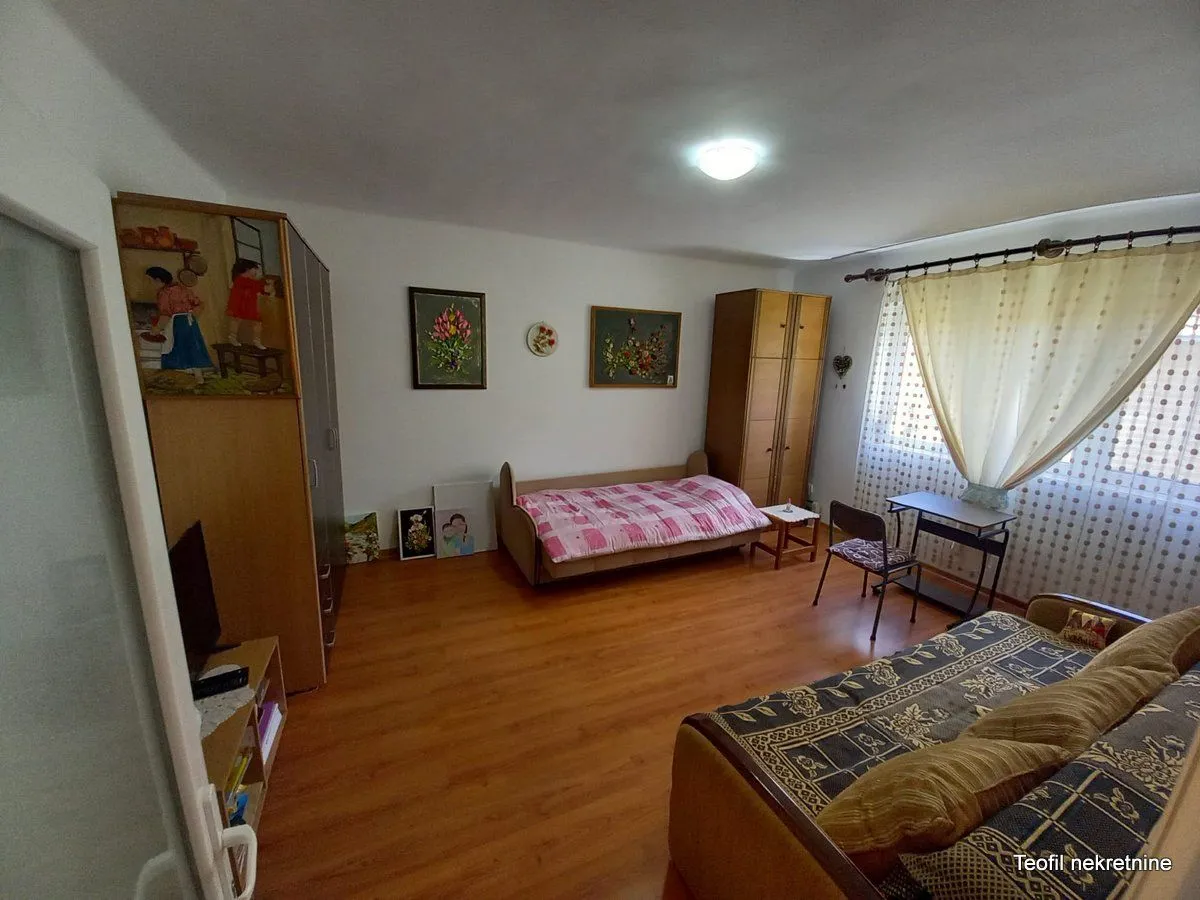 Sale, two bedroom apartment, 70m², Lekino Brdo, Voždovac Sve Podlokacije