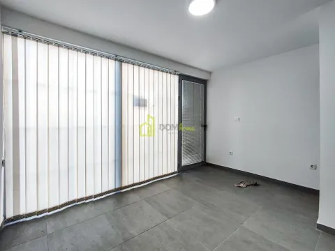 Rent, office space, 49m², Lepa Kata, Podgorica - image 4
