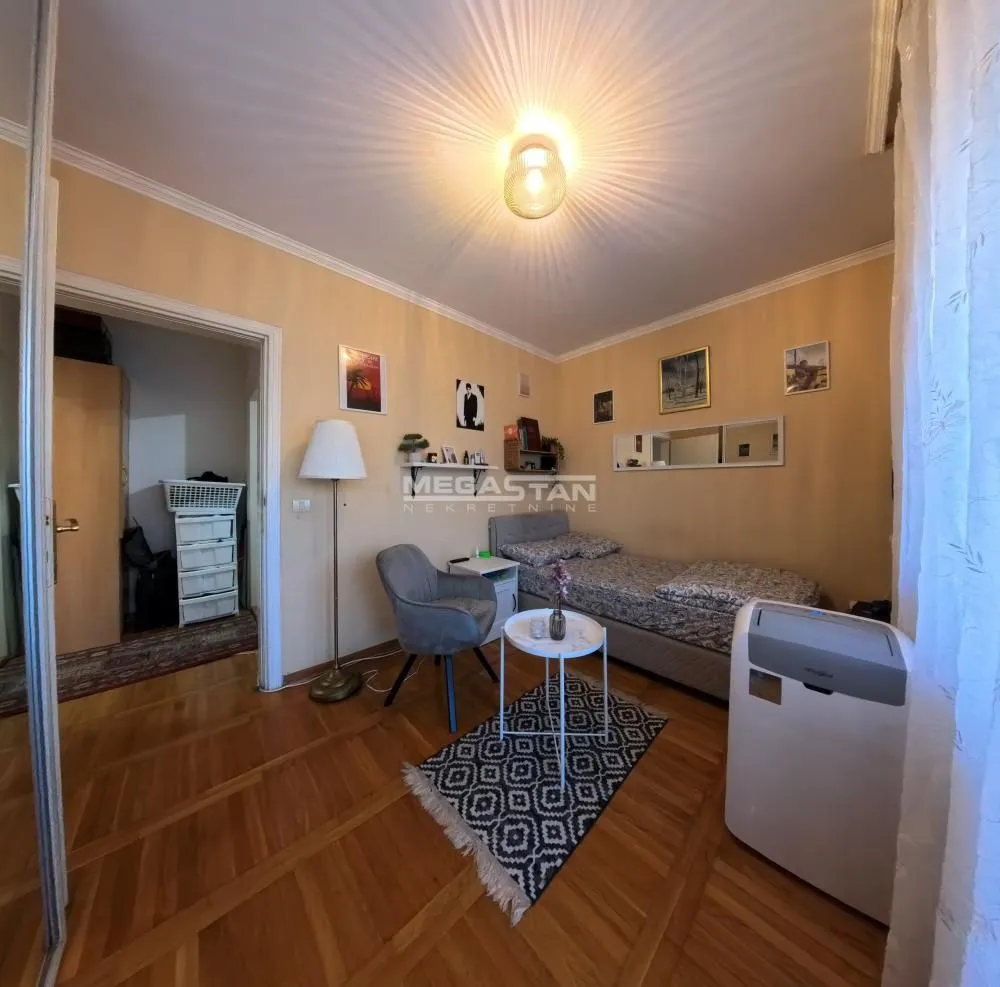Sale, four bedroom apartment, 101m², Vukov Spomenik, Zvezdara Sve Podlokacije