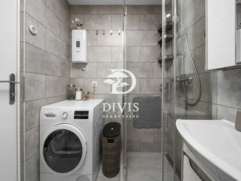 Sale, two bedroom apartment, 60m², Palilula Sve Podlokacije, Beograd - image 9