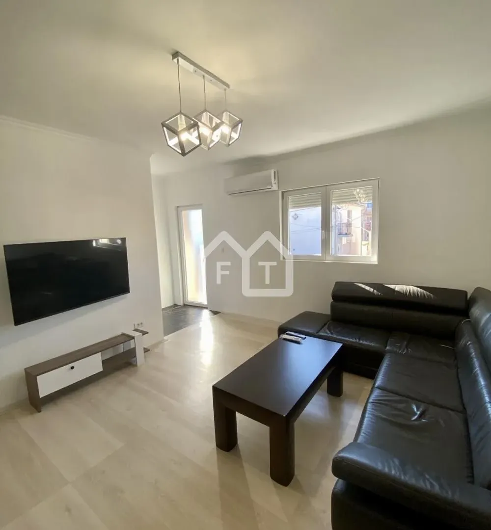 Rent, three bedroom apartment, 76m², Bežanija, Beograd