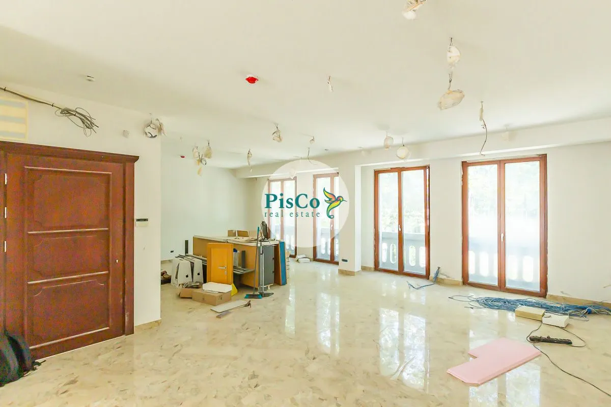 Rent, office space, 100m², Centar, Podgorica
