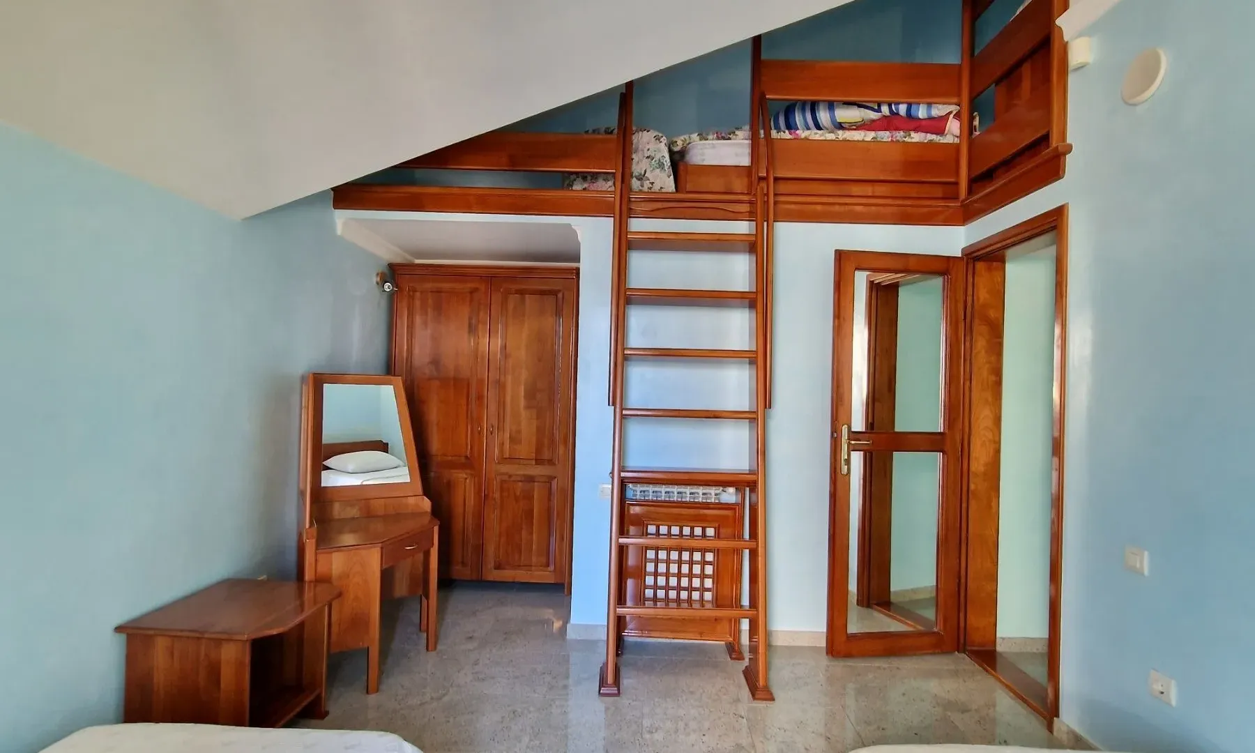 Rent, three bedroom apartment, 100m², Budva, Crna Gora