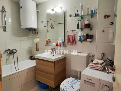 Rent, one bedroom apartment, 46m², Voždovac Sve Podlokacije, Beograd - image 10