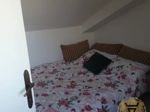 Izdavanje, četvorosoban stan, 85m², Farmaceutski Fakultet, Voždovac Sve Podlokacije - image 9