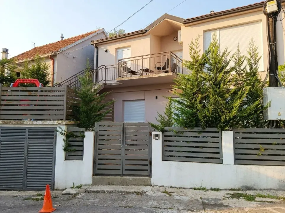 Sale, house, 149m², Cetinje, Crna Gora