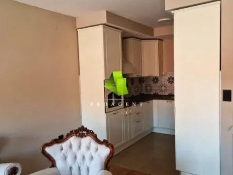 Rent, four bedroom apartment, 110m², Medijana, Niš - image 2