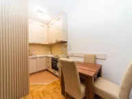 Izdavanje, jednosoban stan, 45m², Pobrežje, Podgorica - image 4