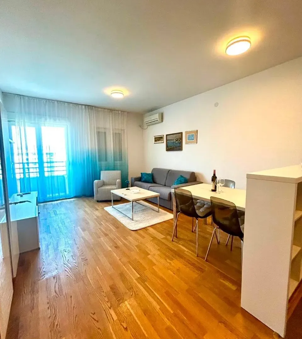 Prodaja, jednosoban stan, 51m², Podgorica, Crna Gora