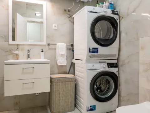 Sale, two bedroom apartment, 63m², Pod Kuk, Tivat - image 13